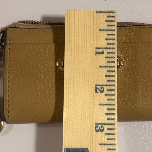 Michael Kors Tan Leather Keychain Wallet - Picture 5 of 6